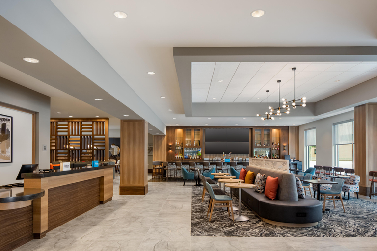 Food & Drinks 5, Home2 Suites by Hilton Houston Downtown Convention Center, Houston