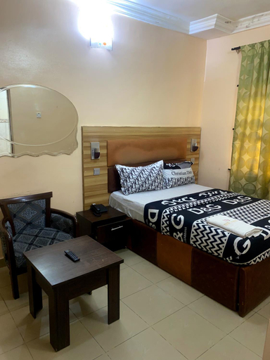 4, Mambillah Hotel Ikorodu, Ikorodu