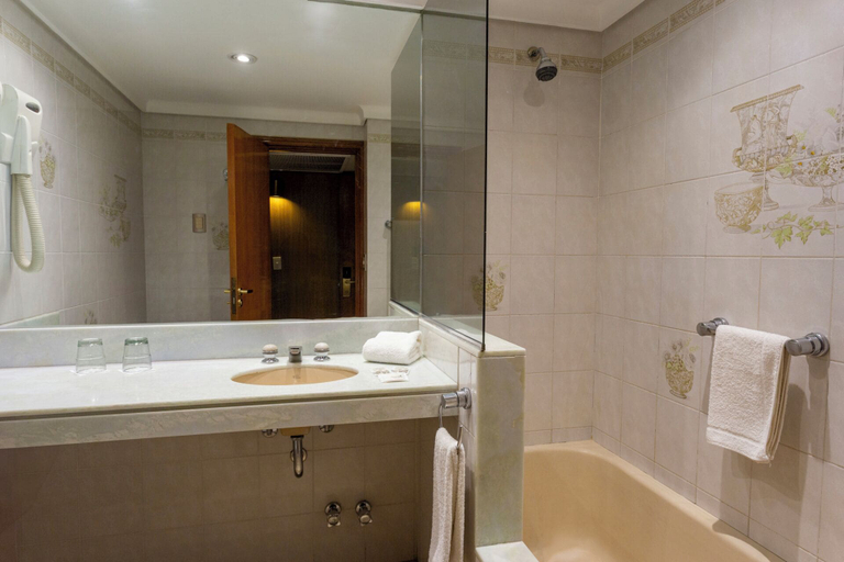 Bathroom 5, Conte Hotel, Distrito Federal