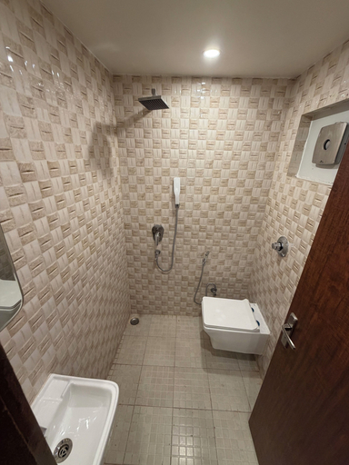 Bathroom 5, Hotel prajyot, Purnia