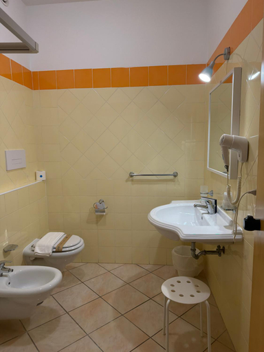 Bathroom 4, Hotel and Resort Perla, Salerno