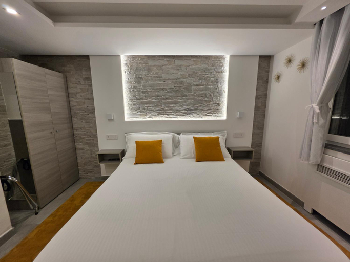 Bedroom 3, La Gesina B&B, Napoli