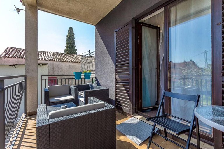 Others 5, Apartment in Pula near City Center, Pula