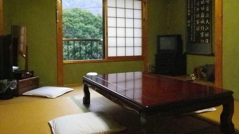 Bedroom, Kadota Ryokan, Imabari