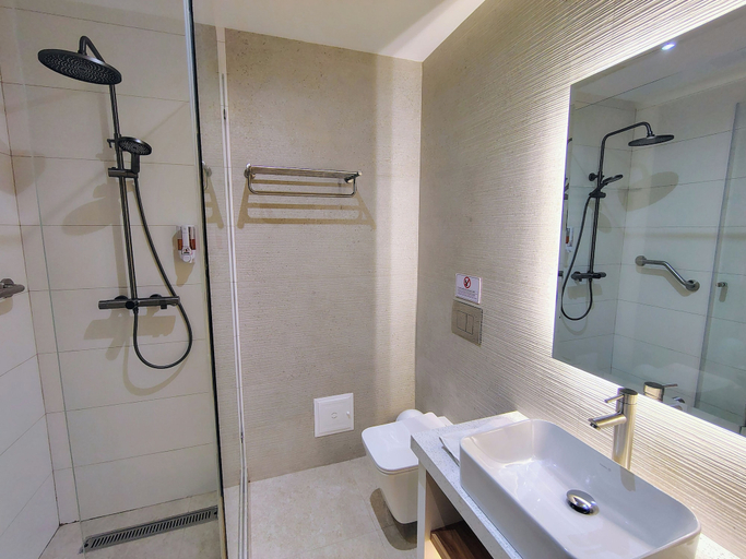 Bathroom 4, La Posada del Viajero, Cusco