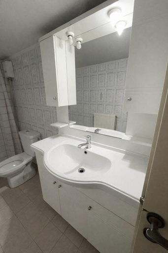 Bathroom 4, Casa Katerina studio apartment, Crete