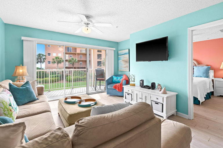 Living area 5, Ciboney 2004, Walton