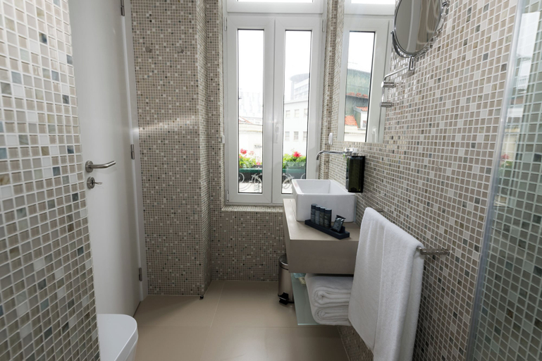 Bathroom 5, OMID Boutique, Lisbon