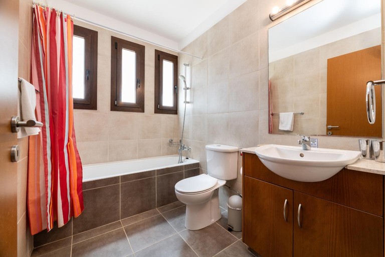 Bathroom 3, Villa Greco Mare #36