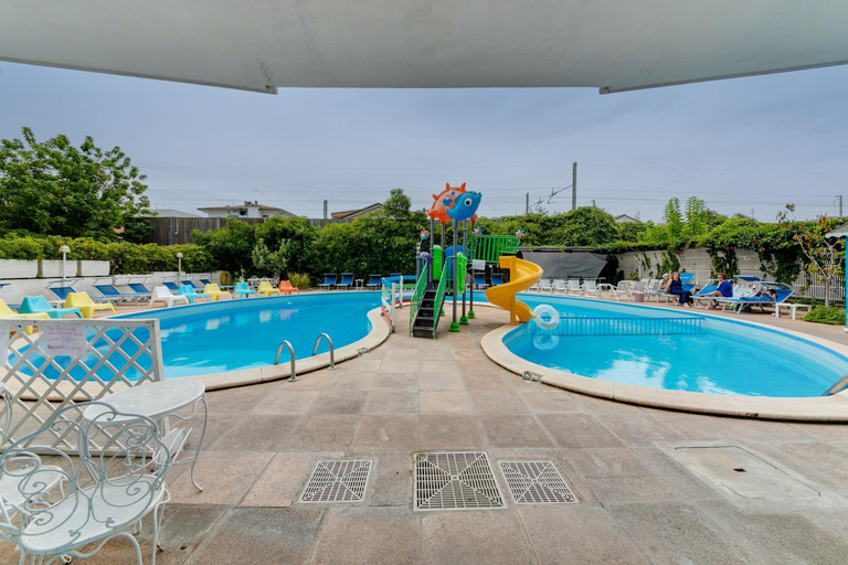 Others 5, Hotel Trafalgar, Rimini