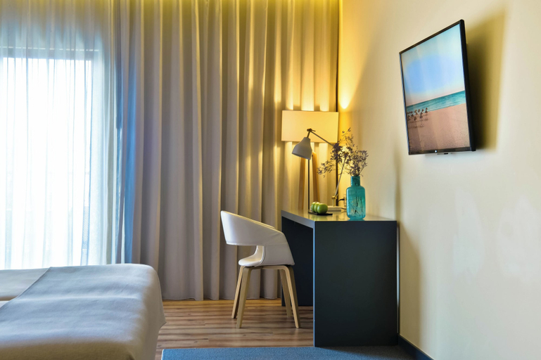 Bedroom 3, The Prime Energize Hotel & Spa, Vila Real de Santo António