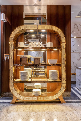 Restaurant 2, Hotel Silver Star, Gautam Buddha Nagar