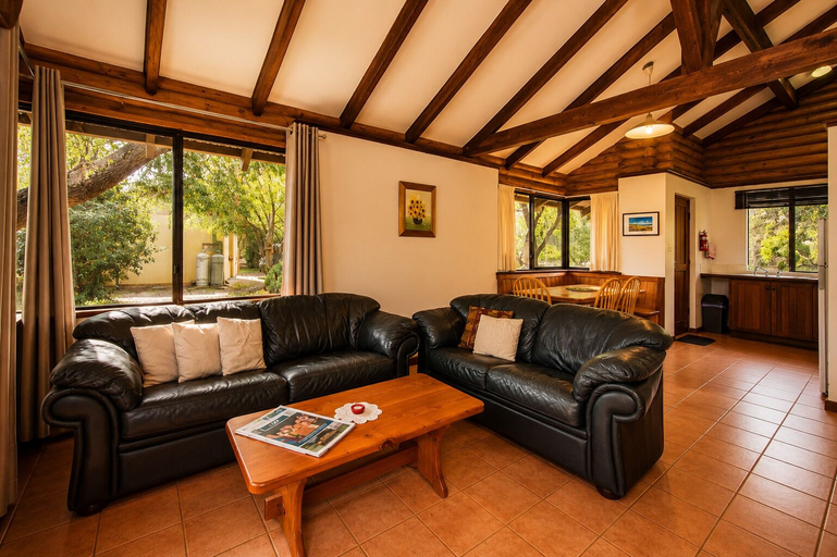 Living area 3, Banjine, Busselton