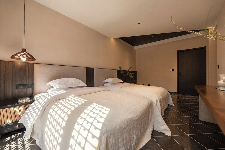 Room 2, Windy Wan Gang Wind Listening Art Hotel, Lijiang