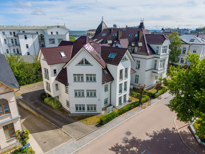 Others 4, Schloss Hohenzollern 1A und 1B, Vorpommern-Greifswald