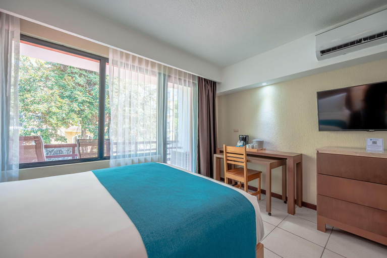 Bedroom 3, Best Western Jaco Beach All Inclusive Resort, Garabito