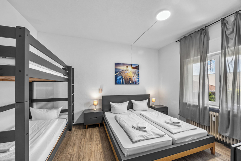 Bedroom 3, Gästehaus am Wasserpark, Ortenaukreis