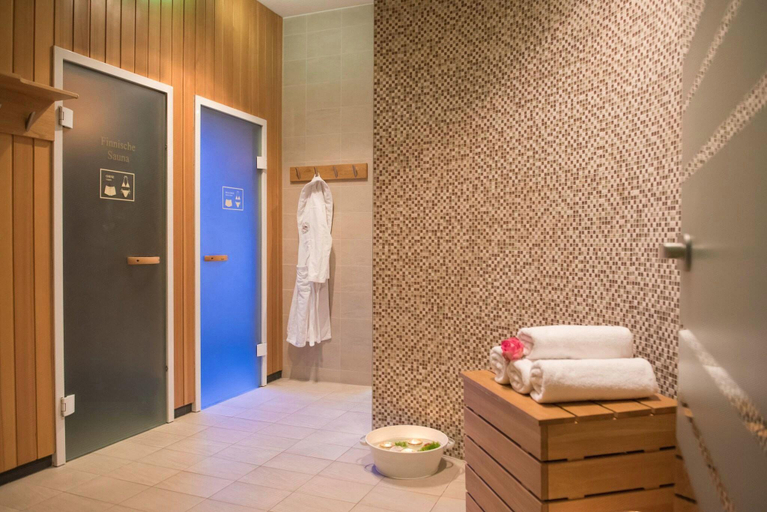 Bathroom 4, Strandhotel Glucksburg, Schleswig-Flensburg