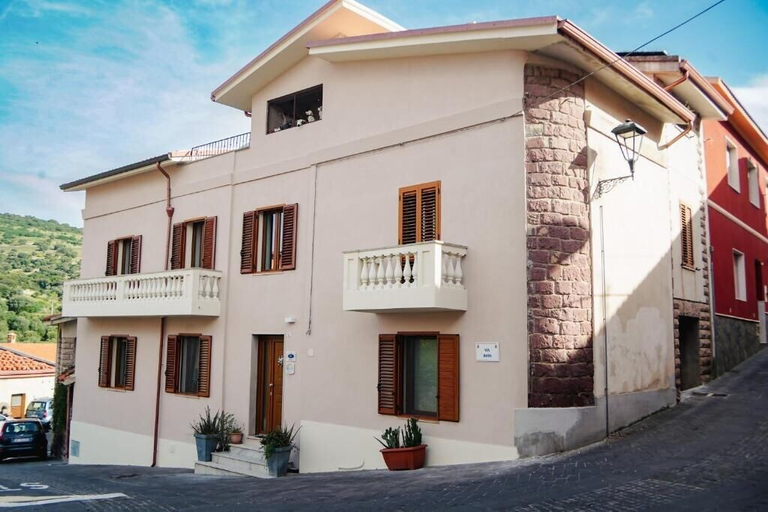 Exterior & Views 2, Arcu de Chelu Guest house, Oristano