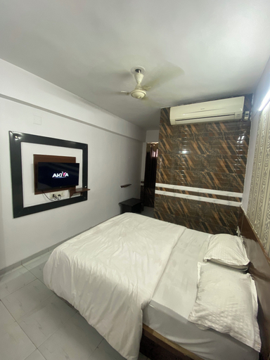 Room 2, Hotel Anand Palace Inn, Ahmadabad