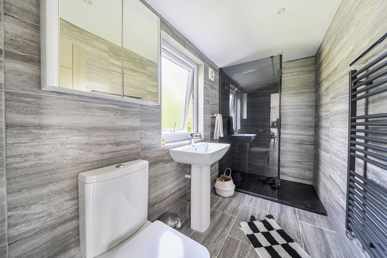 Bathroom 3, Romantic Hot Tub Lodge , Stunning Views, Pembrokeshire