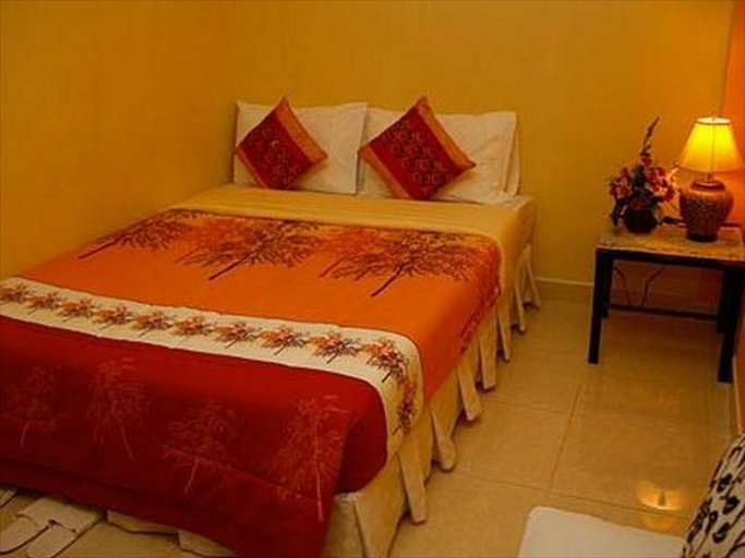 Bedroom 2, Palm Sweet Hotel, Muang Prachuap Khiri Khan