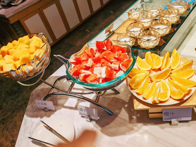 Food & Drinks 5, Atour Hotel Urumqi High Speed Railway Station Economic Development Zone, Ürümqi