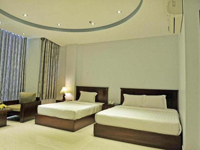 Bedroom, Phoenix Hotel Saigon, District 5