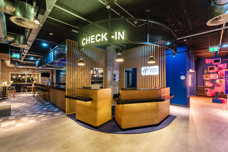 Public Area 3, Holiday Inn Express DRESDEN ZENTRUM by IHG, Dresden