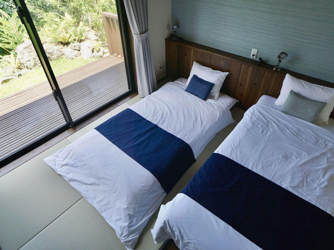 Bedroom, Sannin Resort, Motobu