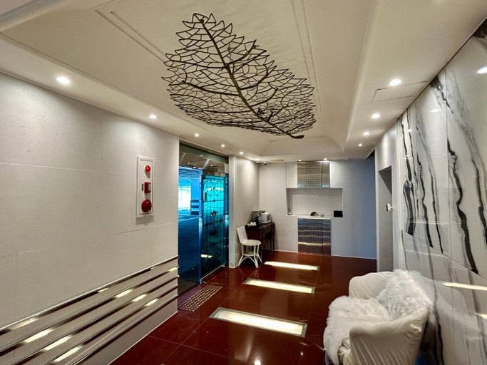 Others 5, Bay Hotel, Haeundae