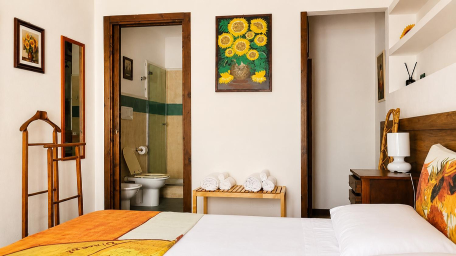 Bedroom 1, La tela di Penelope, Salerno
