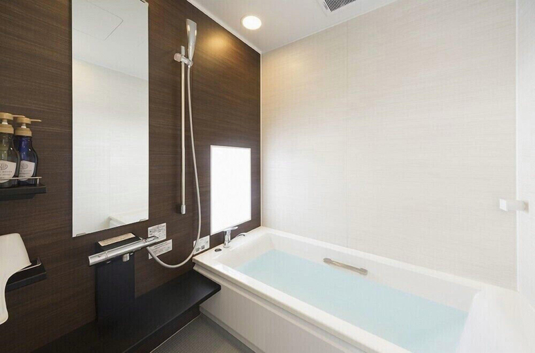 Bathroom 2, Wires Hotel Naha, Naha