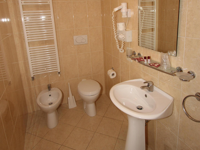 Bathroom 4, Palazzo Guardi, Venezia