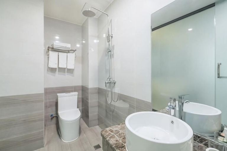 Bathroom 3, Yading Boutique Hotel (Meishan Sansuxuan), Meishan
