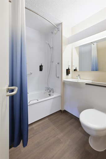 Bathroom 4, Travelodge Exeter M5, Devon