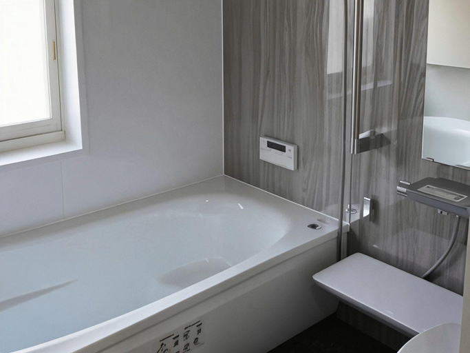 Bathroom 3, Asahi Shizenkan, Asahi