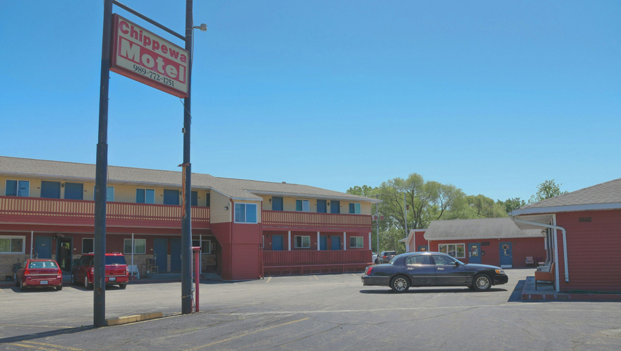 Others 1, Chippewa Motel, Isabella
