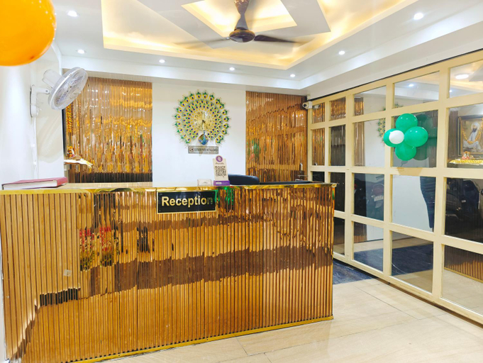 Public Area 2, Hotel Silver Saffron Paschim Vihar New Delhi, Delhi