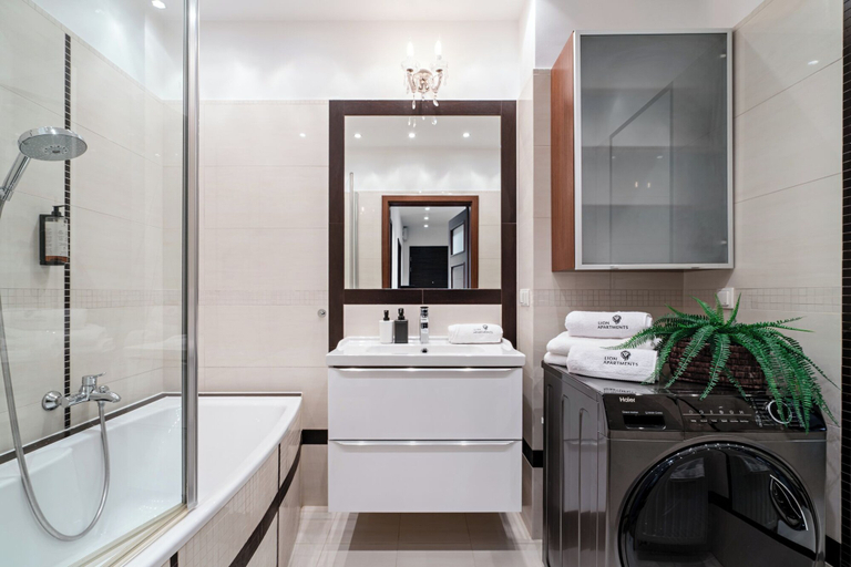 Bathroom 4, Parkur with taras and parking Sopot, Gdańsk City