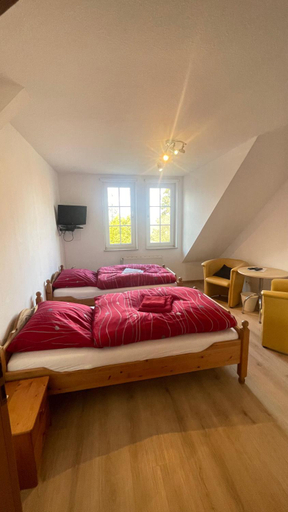 Bedroom 2, Gastehaus Wedework, Region Hannover