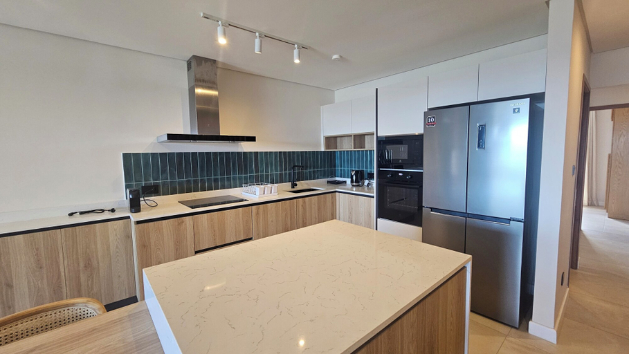 Private kitchen, Sunset Beach by Horizon Holidays, Black River