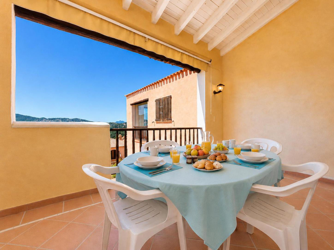 Others 4, Sunset One & Sea View First Floor, Olbia-Tempio