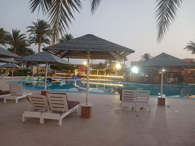 Sport & Beauty 4, Palmera El Sokhna Chalets Families Only, 'Ataqah