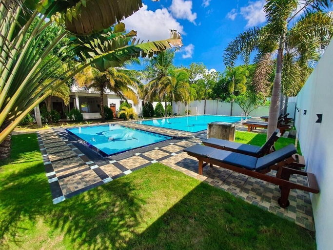 Pool 2, Peacock Reach - Yala, Thissamaharama