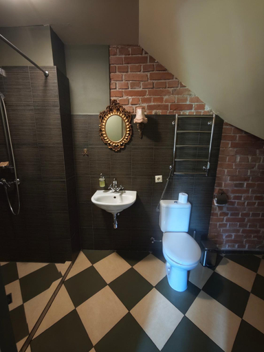 Bathroom 5, Akmeniu dvaras, Jonavos