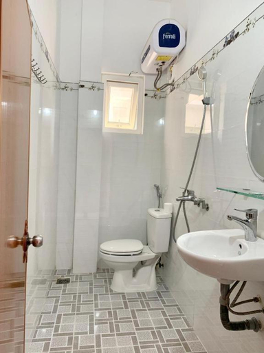 Bathroom, Thao Quyen Motel, Đà Lạt