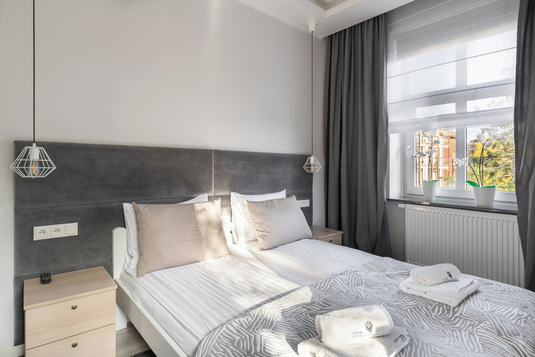 Room 2, NEMO - Premium Apartments with Parking - Near the Beach - by Lion Apartments Sopot, Gdańsk City