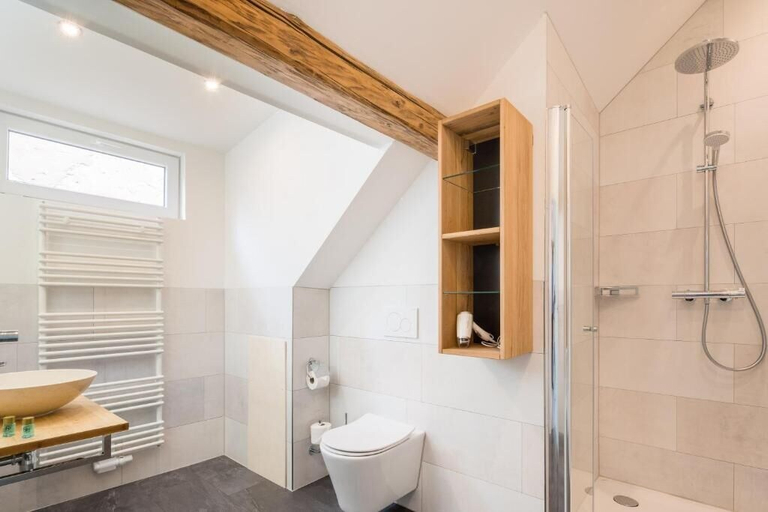 Bathroom 5, Landhotel Löwen, Würzburg