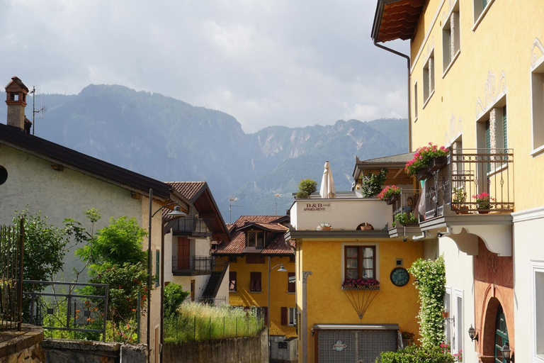 Others 2, Alla Loggia dell'Imperatore, Trento